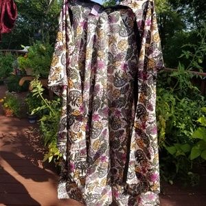 Vintage-Style Cream Floral Kimono Shawl w/Velvet